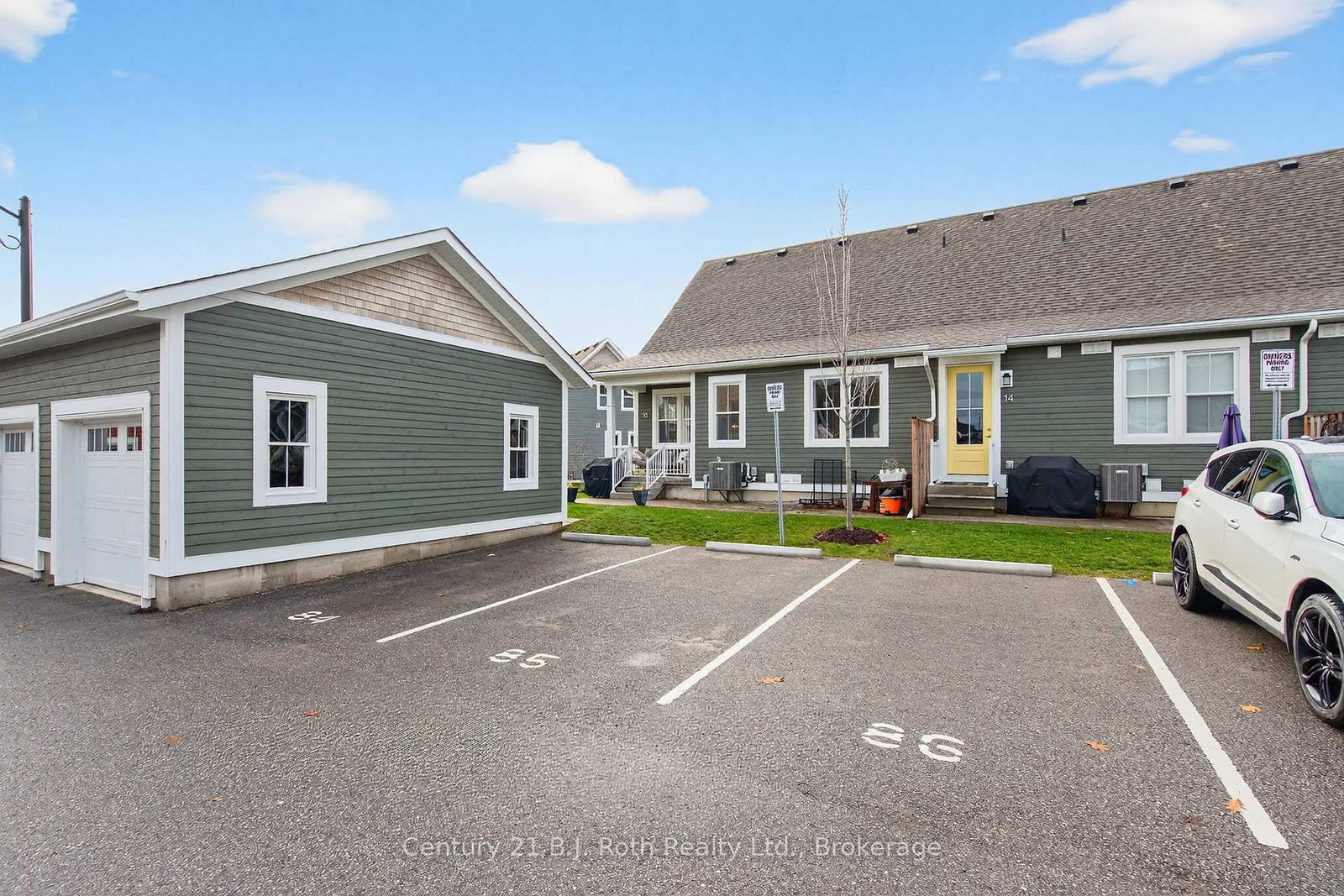 16 Samantha Lane • Midland, ON photo 36