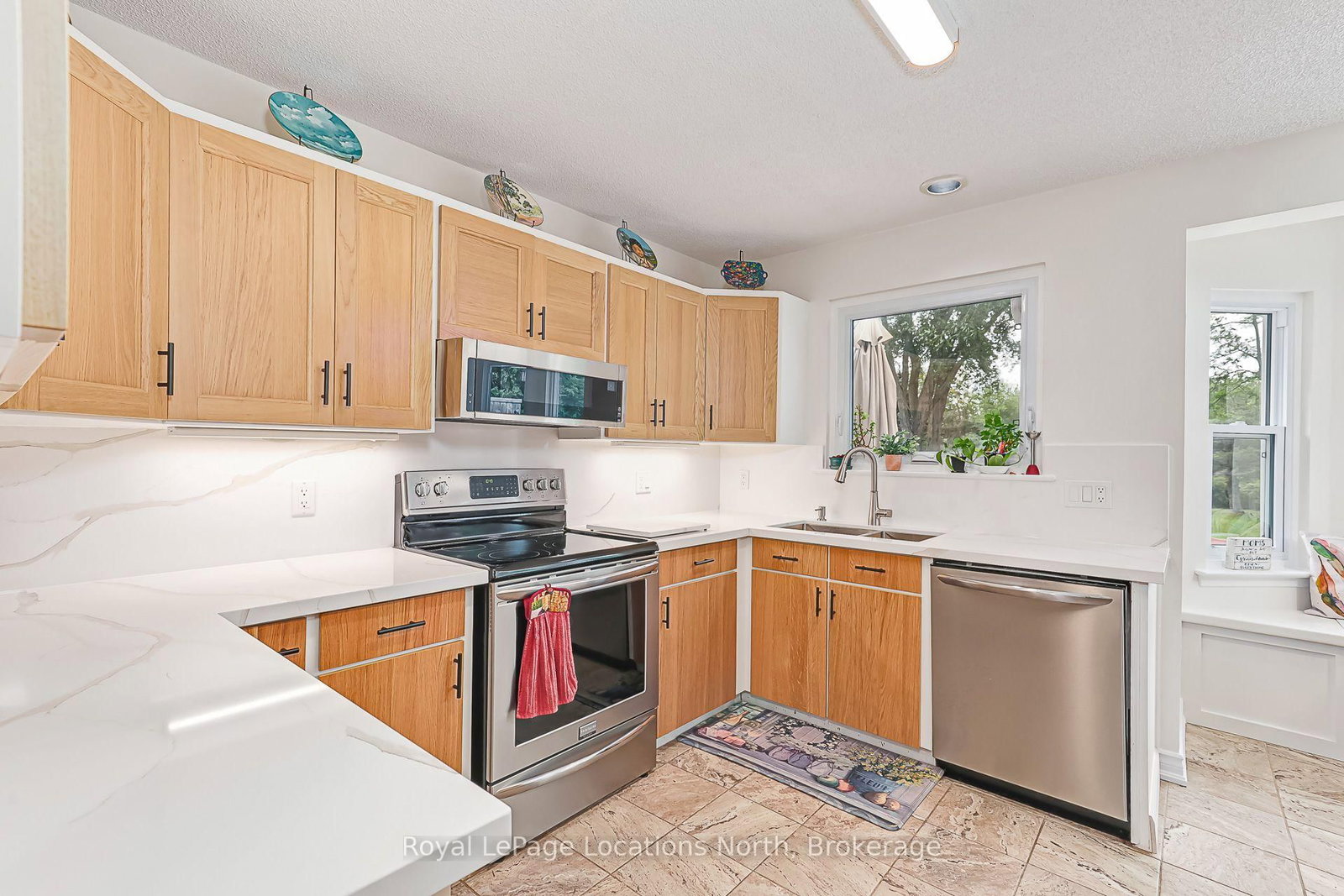 277 Christopher Street • Clearview, ON photo 10