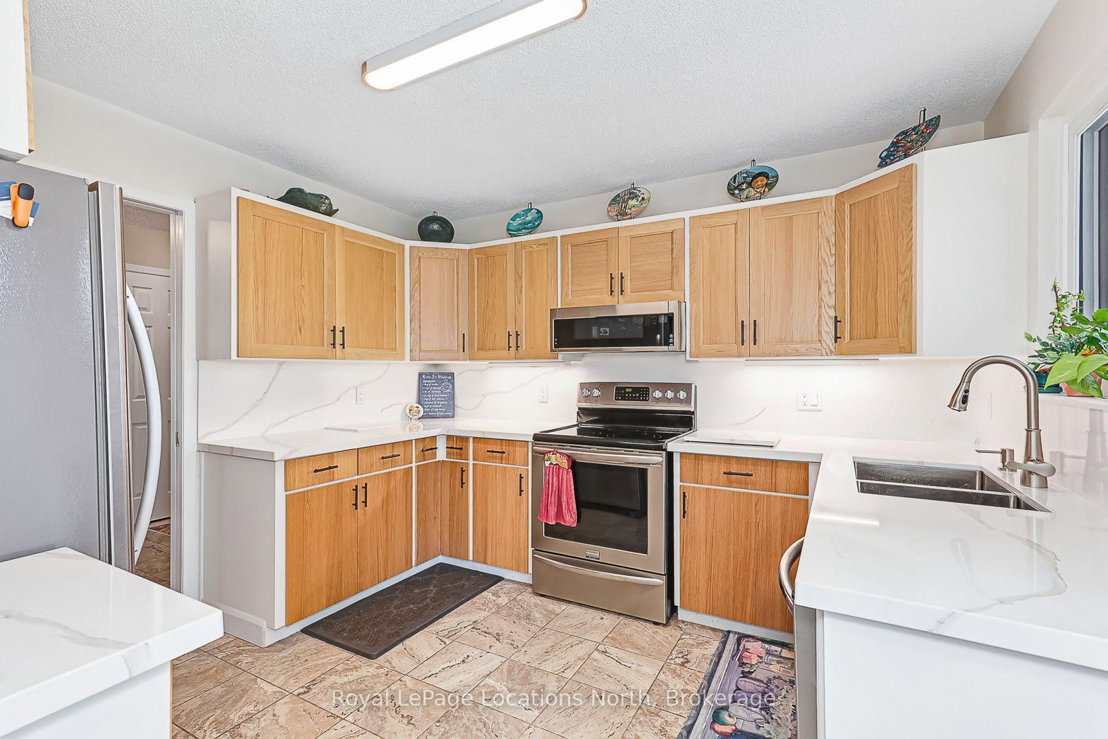 277 Christopher Street • Clearview, ON photo 12