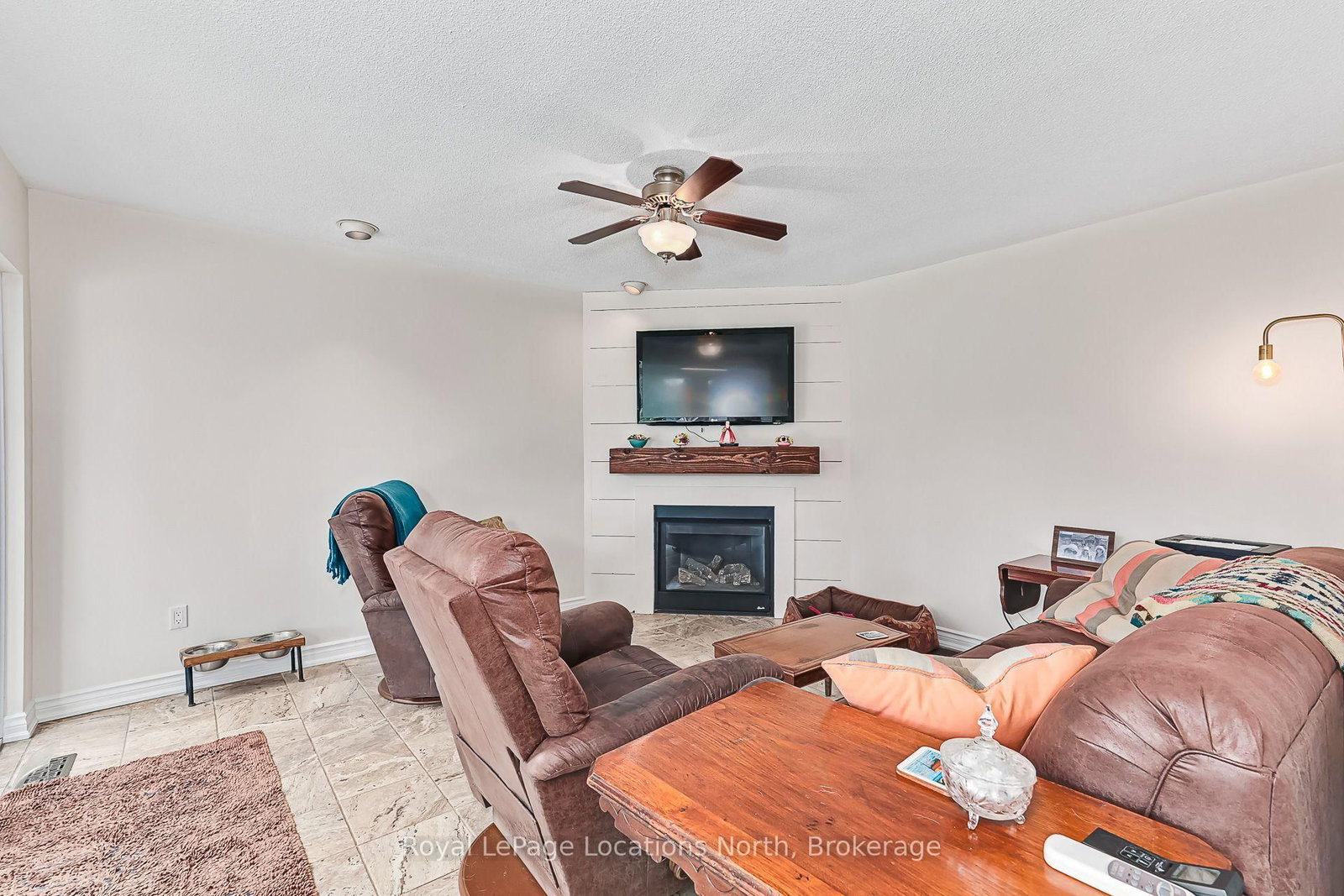277 Christopher Street • Clearview, ON photo 15