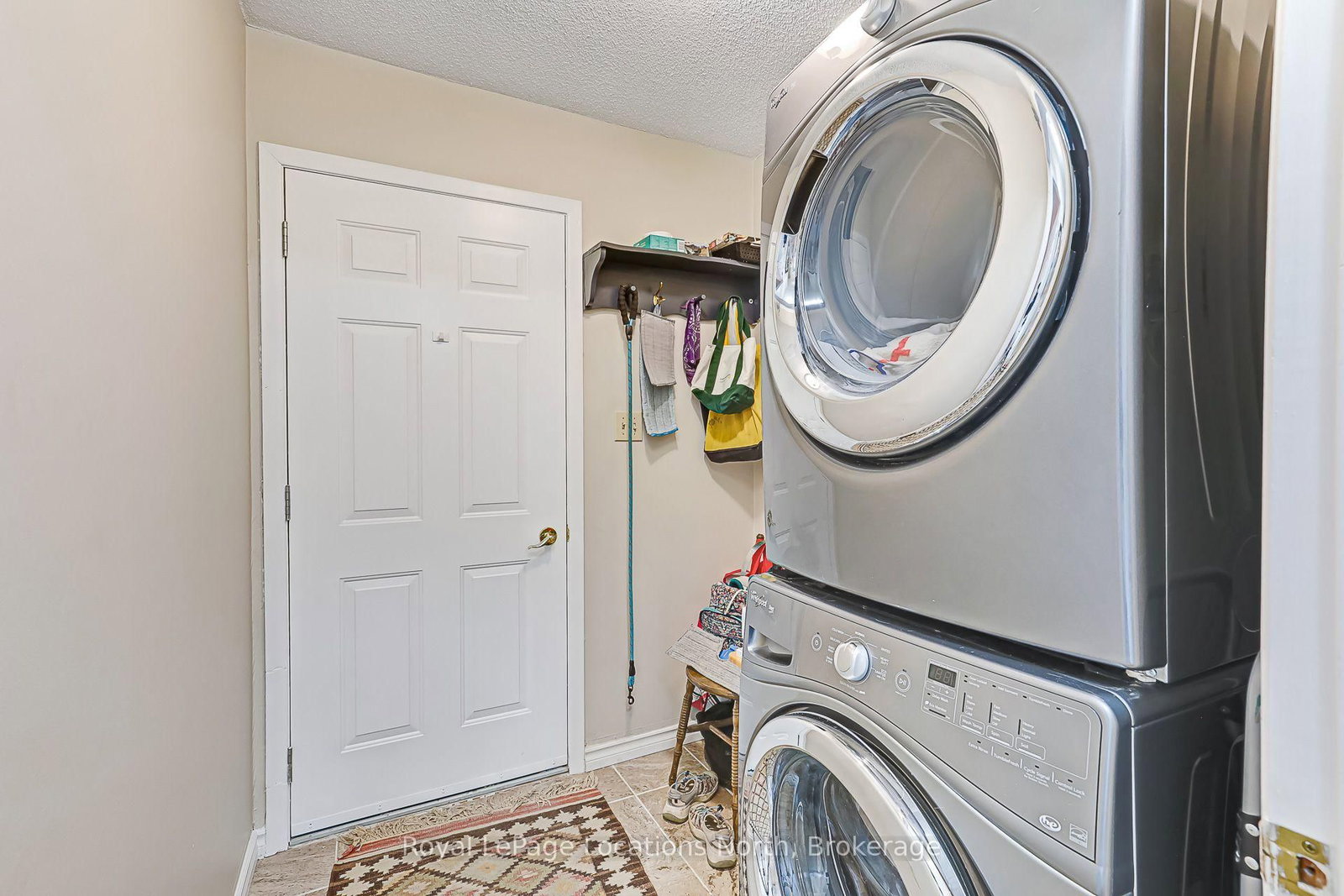 277 Christopher Street • Clearview, ON photo 23