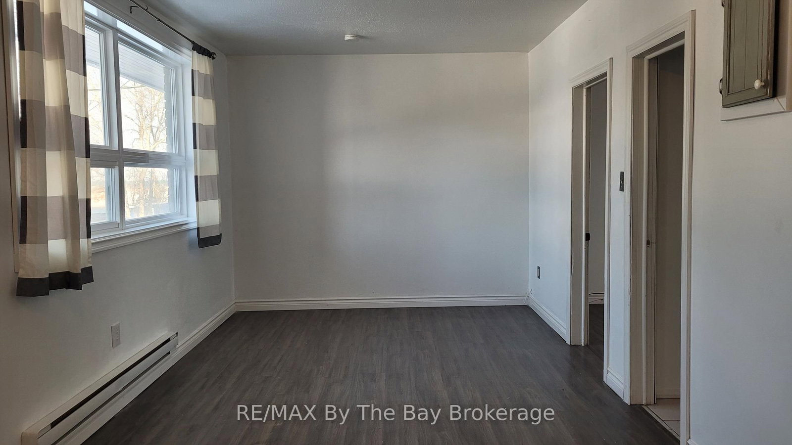 B12 - 280 River Road E, Wasaga Beach 5