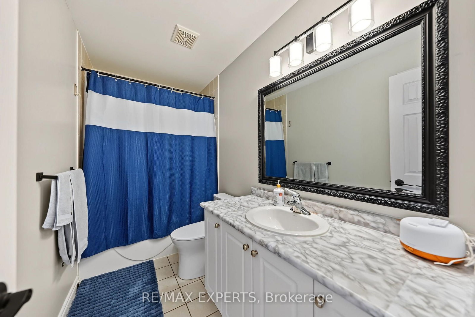 17 Michelle Drive • Barrie, ON photo 27