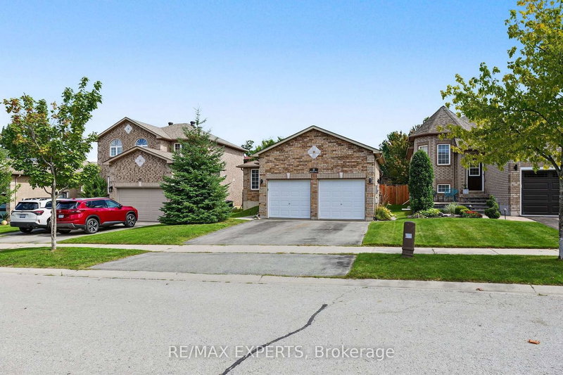 Upper - 17 Michelle Drive