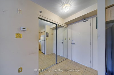 16 Westbury Road • #202 • Wasaga Beach, ON photo 9
