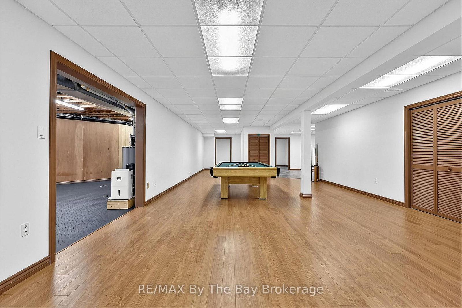 90 Goldfinch Crescent • Tiny, ON photo 32