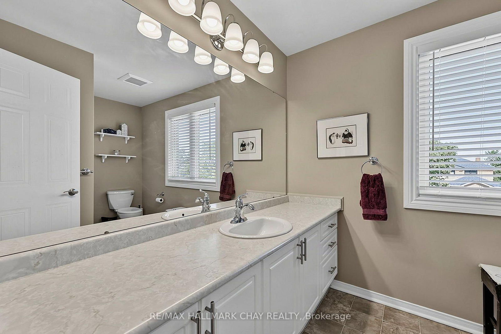 12 Grasett Crescent • Barrie, ON photo 16