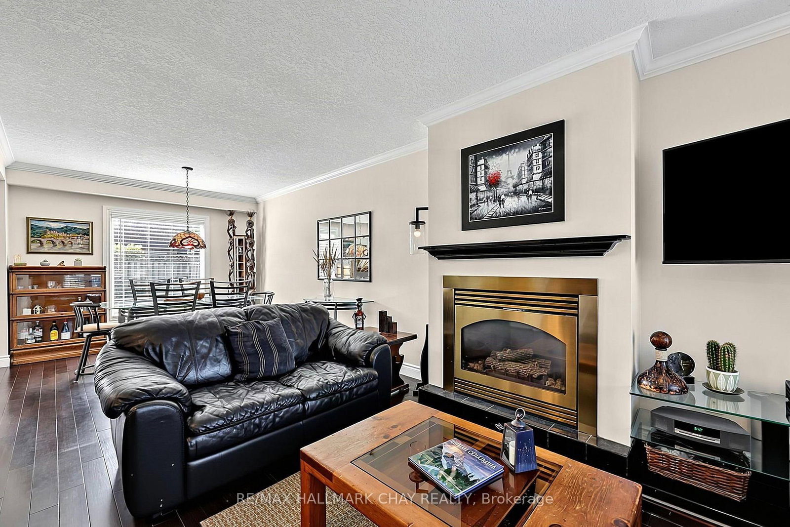 12 Grasett Crescent • Barrie, ON photo 9