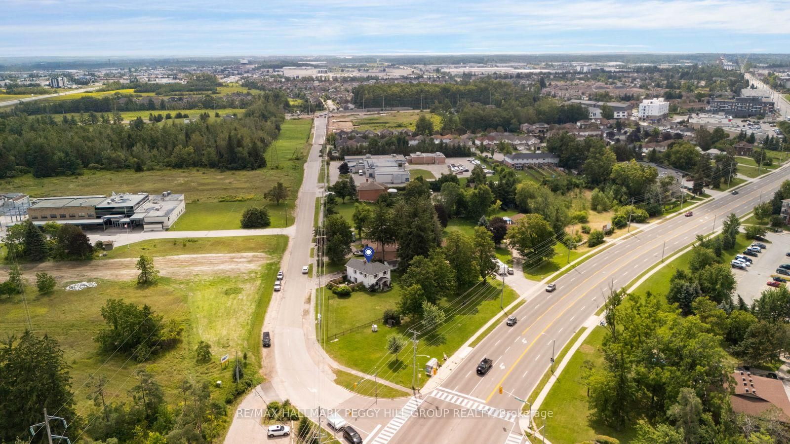12 Beacon Road • Barrie, ON photo 19