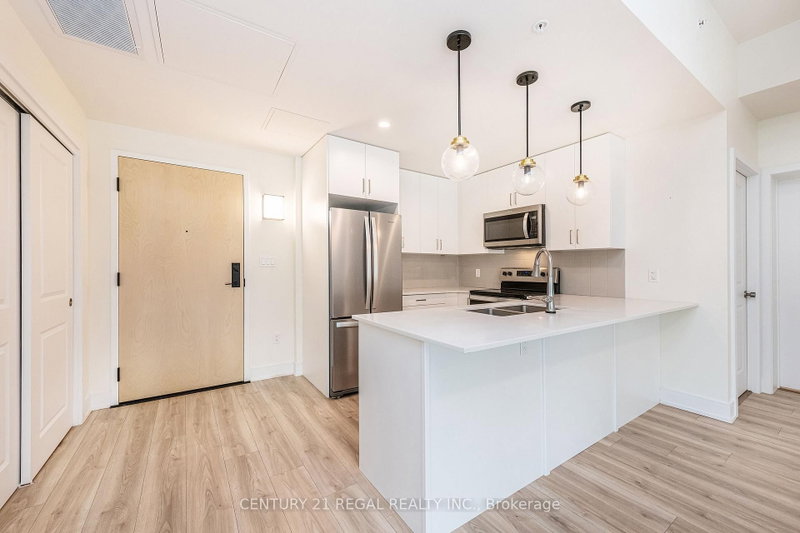 Unit 205 - 121 Mary Street
