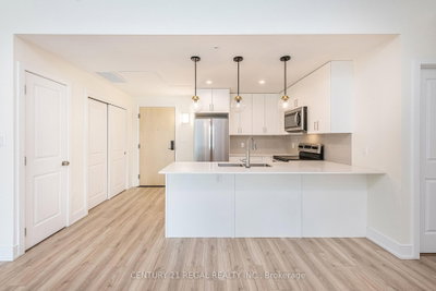121 Mary Street • #Unit 205 • Clearview, ON photo 3