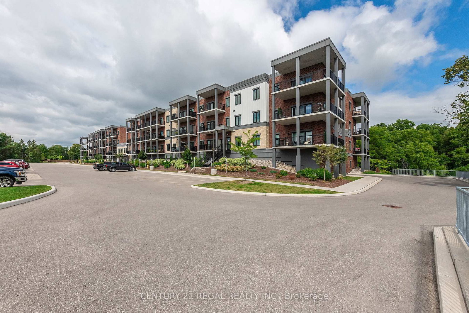 121 Mary Street • #Unit 205 • Clearview, ON photo 6