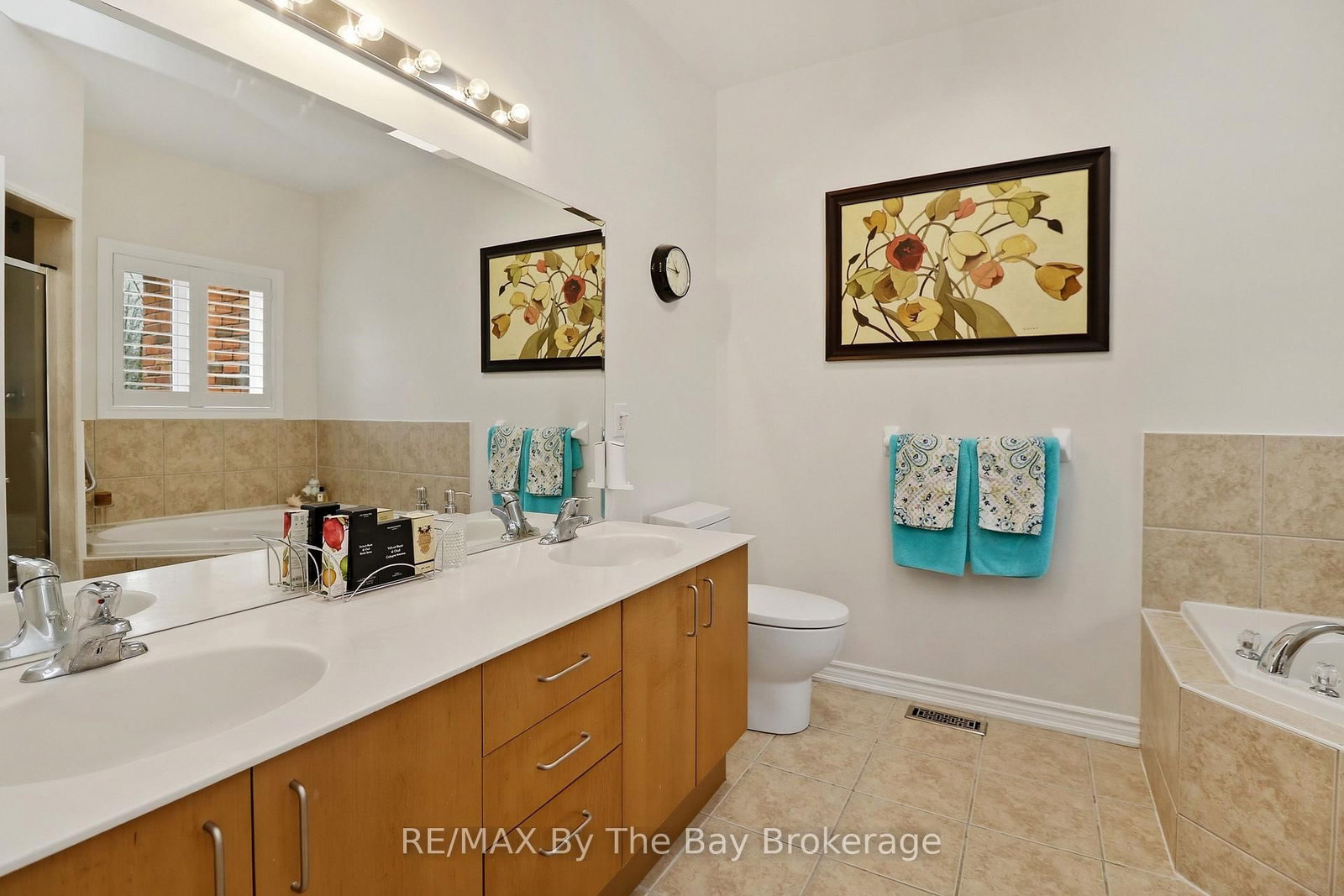 10 Basswood Drive • Wasaga Beach, ON photo 32