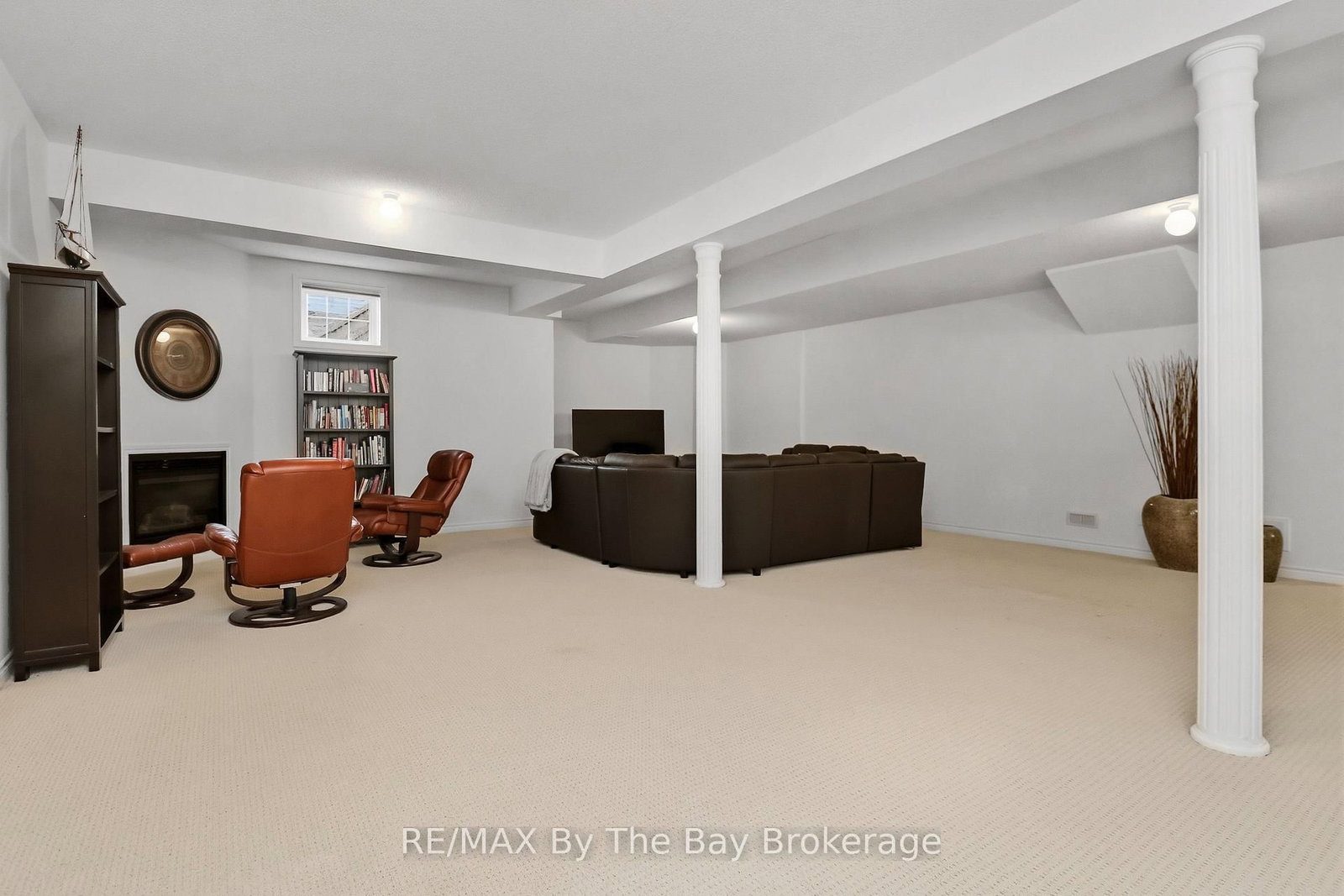 10 Basswood Drive • Wasaga Beach, ON photo 45