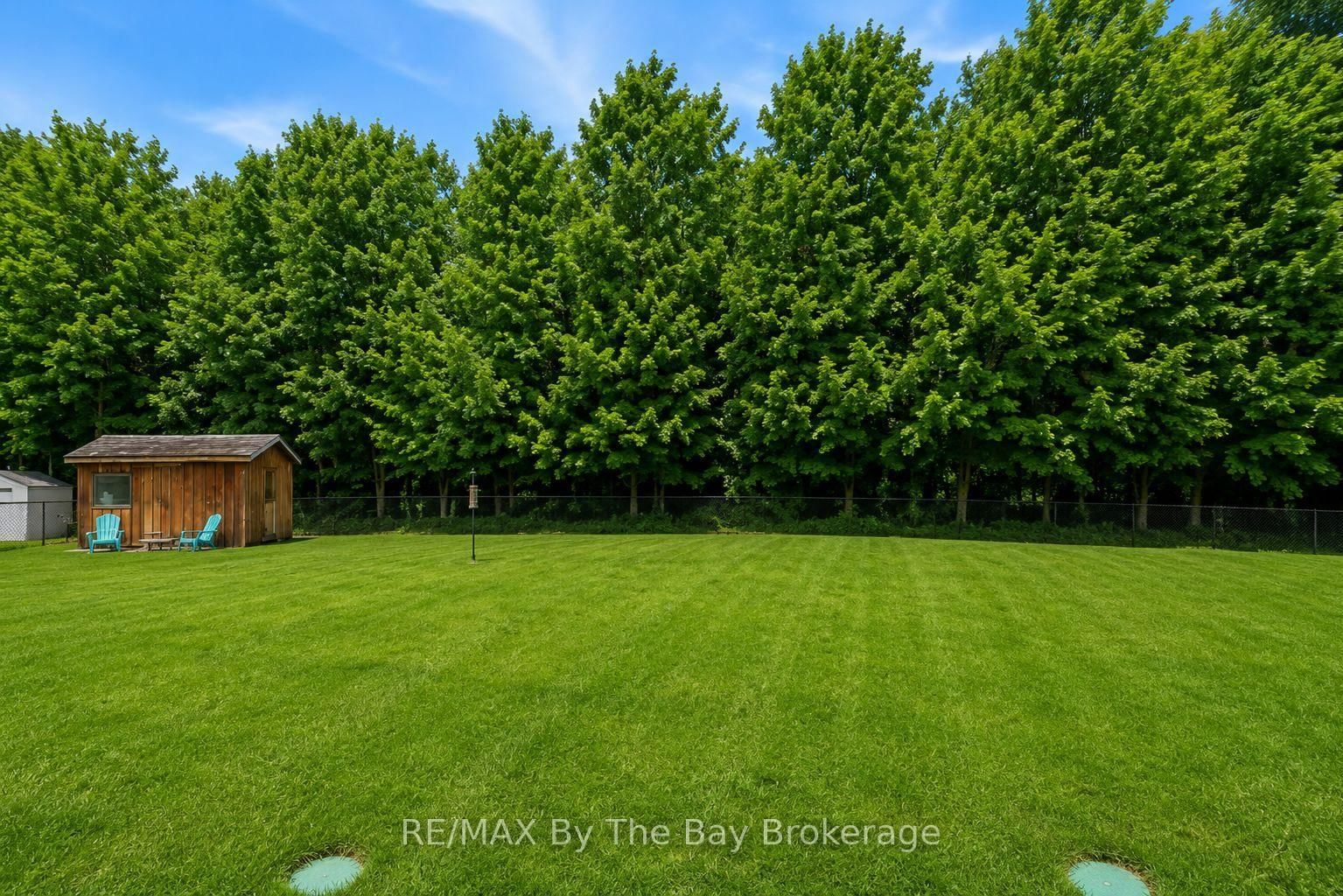 10 Basswood Drive • Wasaga Beach, ON photo 9