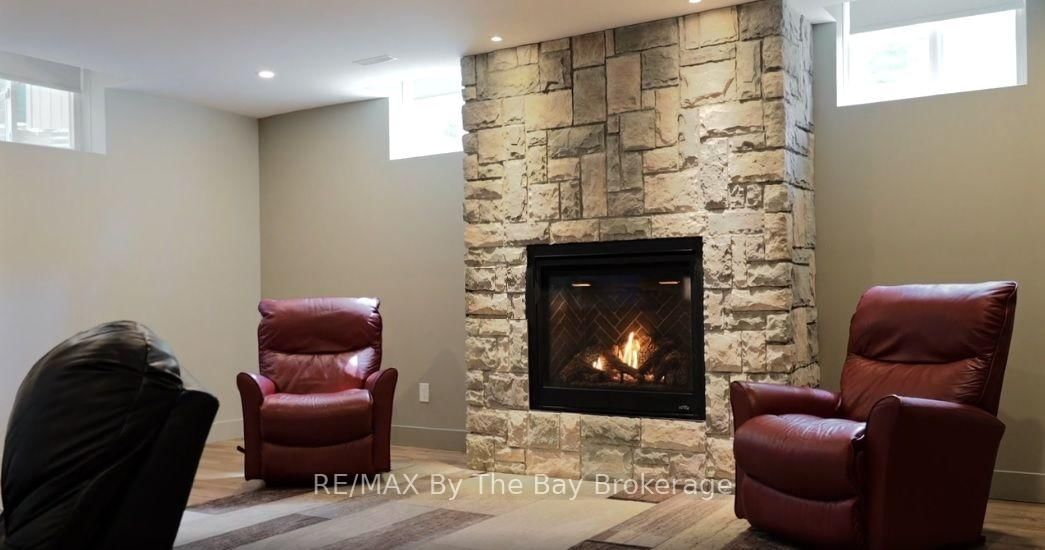 81 Spruce Street • Tiny, ON photo 14