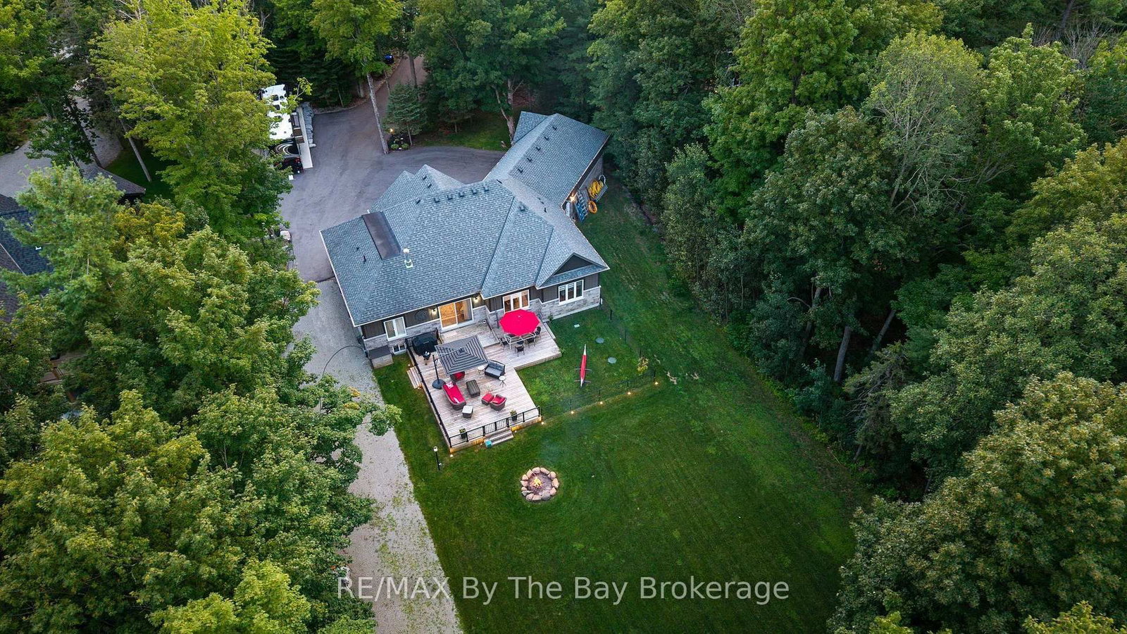 81 Spruce Street • Tiny, ON photo 24