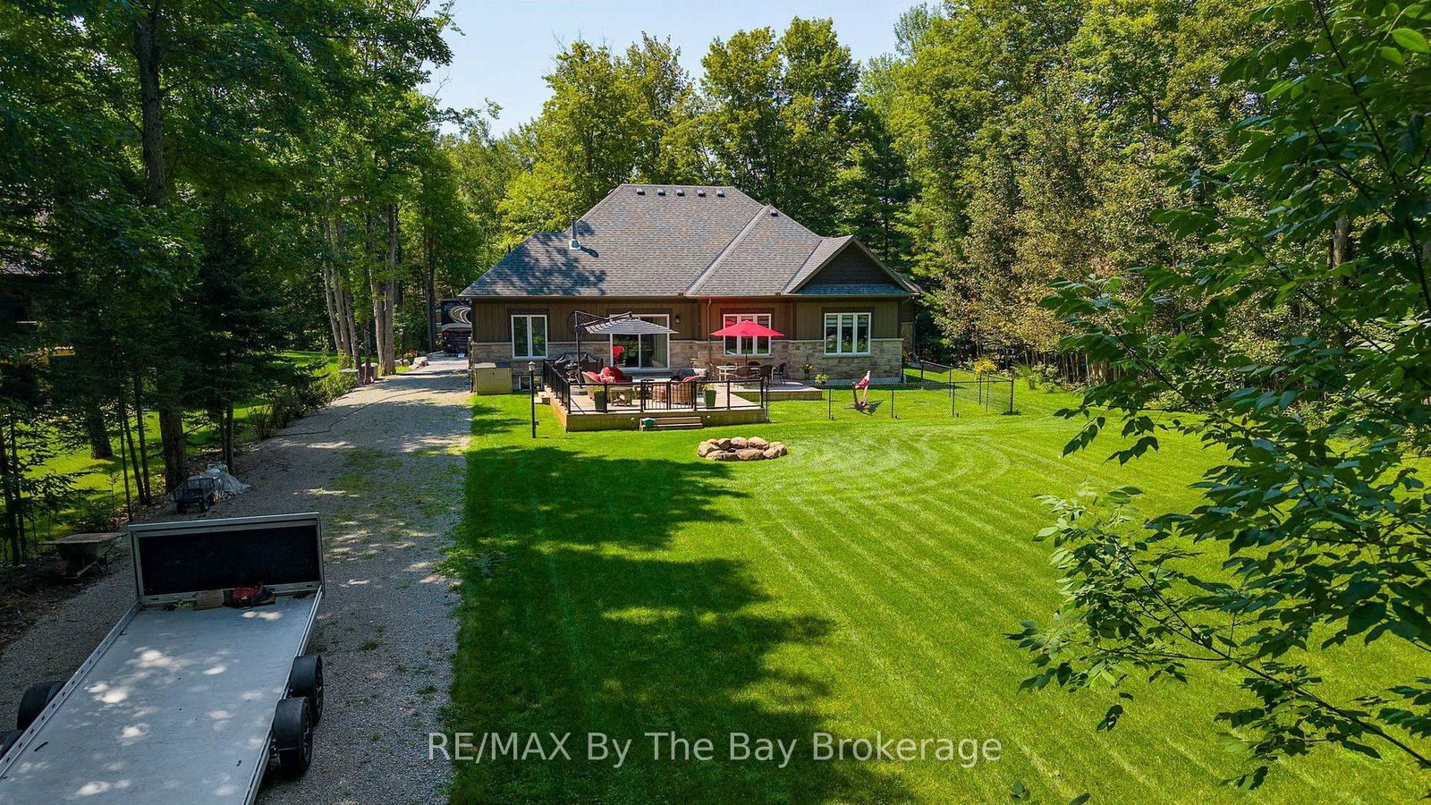81 Spruce Street • Tiny, ON photo 31
