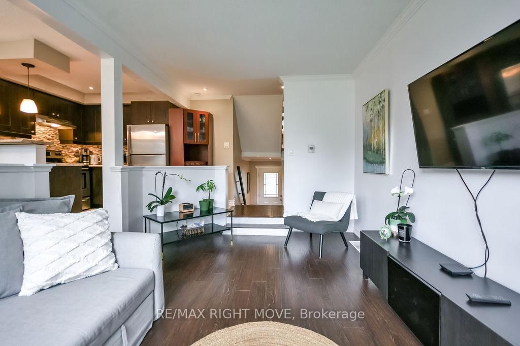 12 LANKIN Boulevard • #31 • Orillia, ON photo 12