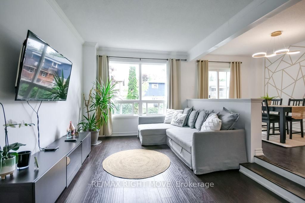 12 LANKIN Boulevard • #31 • Orillia, ON photo 14