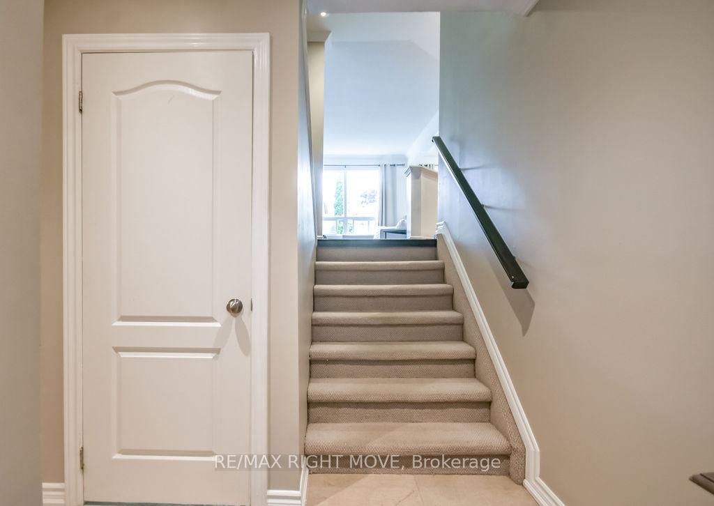12 LANKIN Boulevard • #31 • Orillia, ON photo 9
