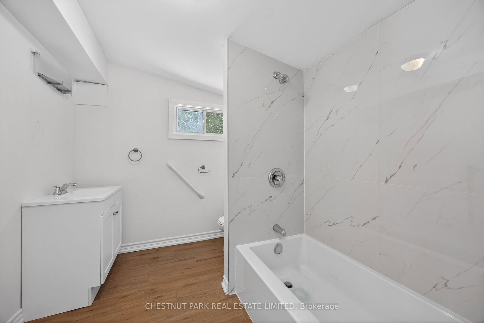 3410 Beachview Avenue • Severn, ON photo 10