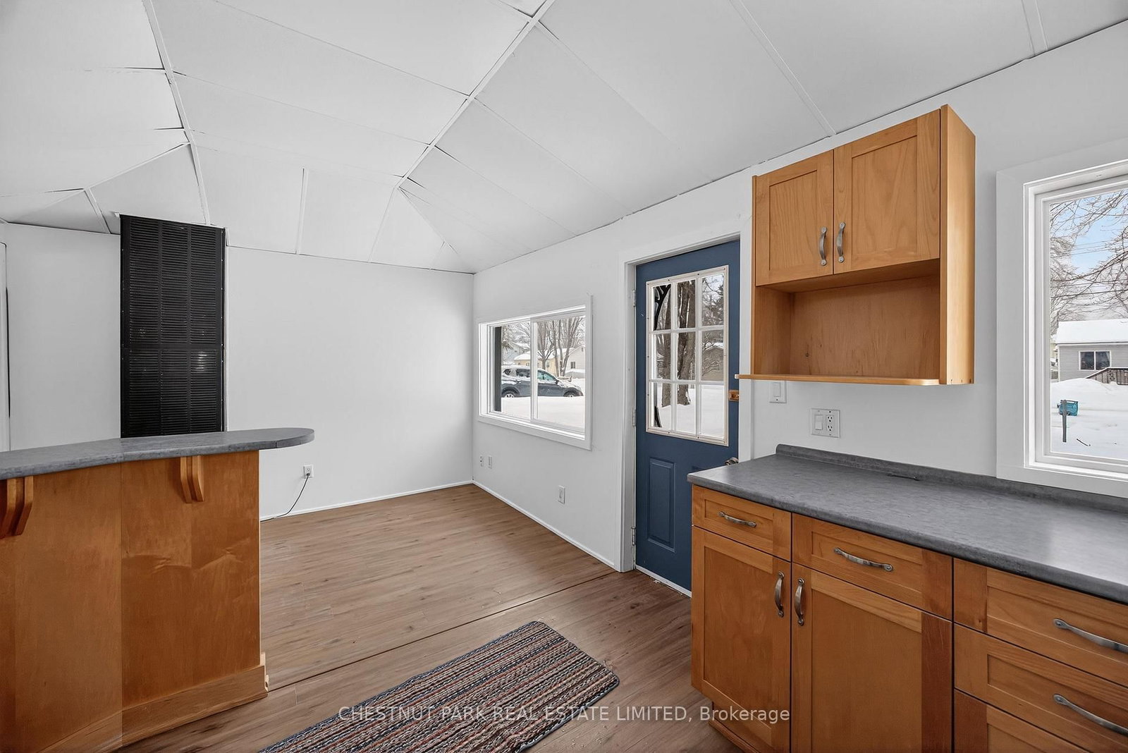 3410 Beachview Avenue • Severn, ON photo 5
