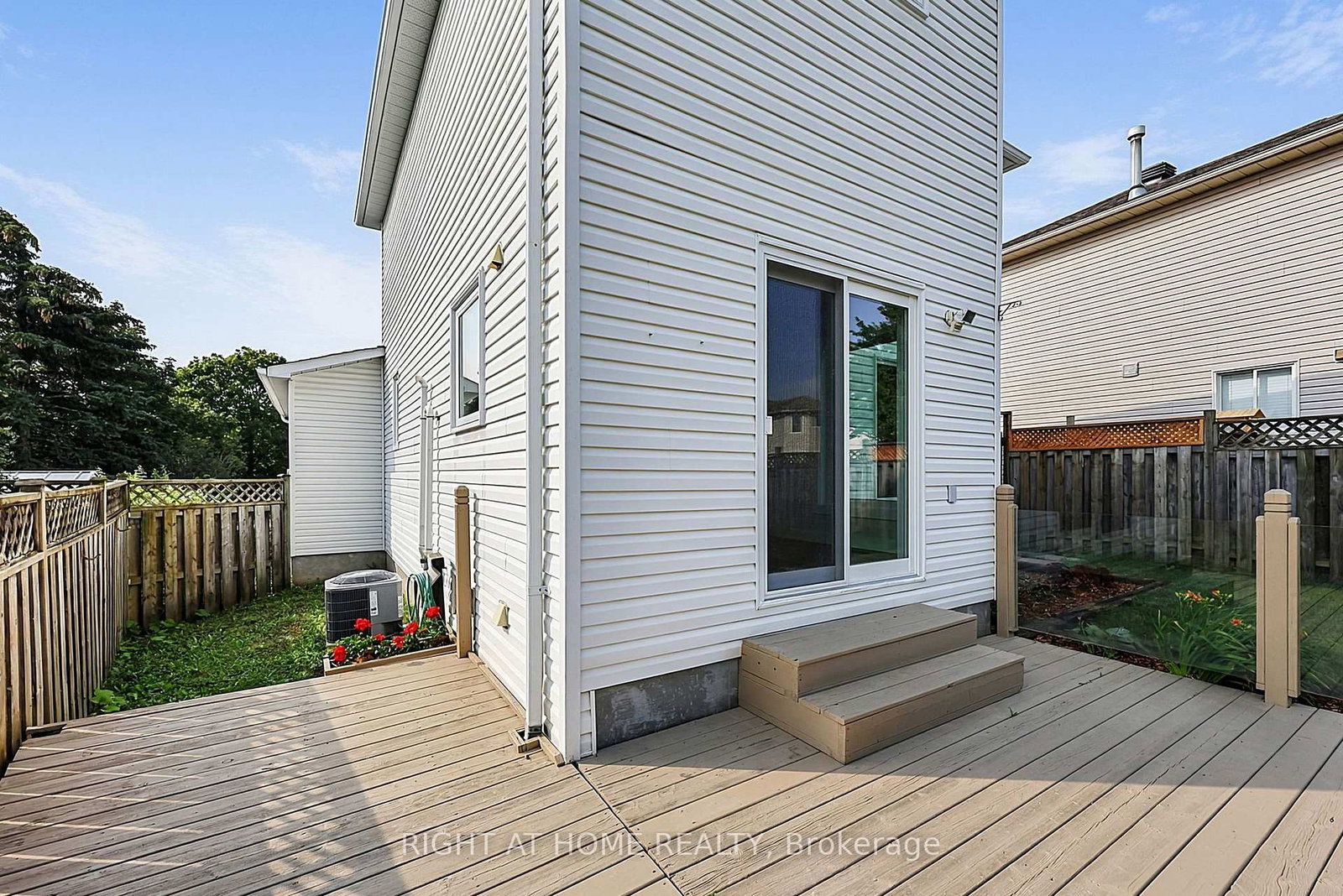 6 Ward Drive • Barrie, ON photo 24