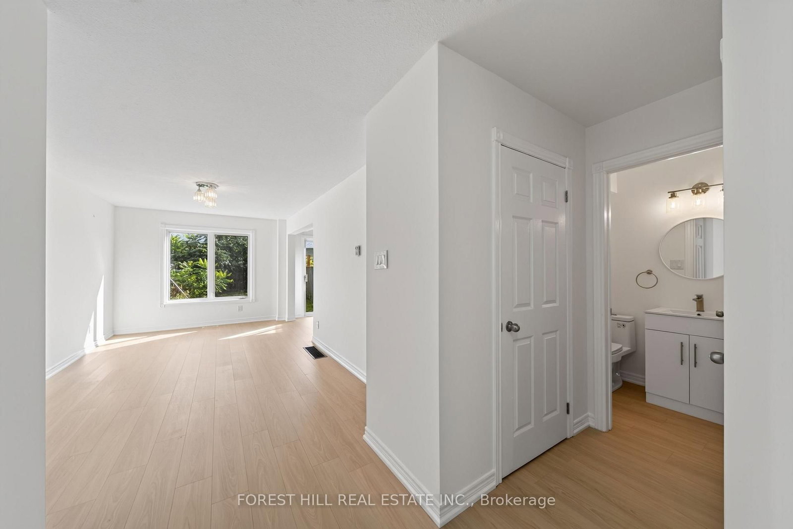 57 Michael Crescent • Barrie, ON photo 9