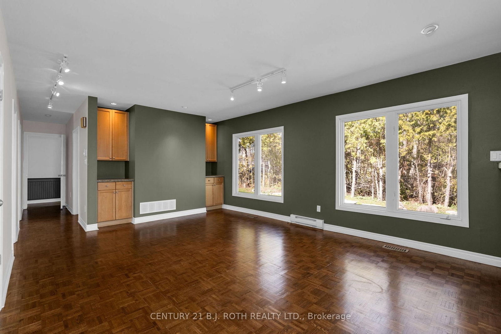 49 Lakeshore Road E • Oro-Medonte, ON photo 16