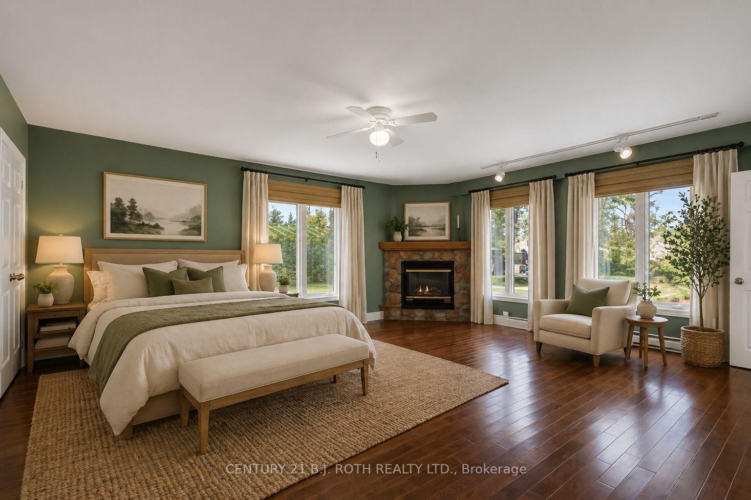 49 Lakeshore Road E • Oro-Medonte, ON photo 17