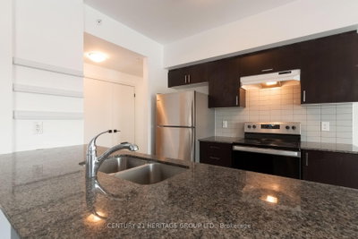10 Culinary Lane • #201 • Barrie, ON photo 8