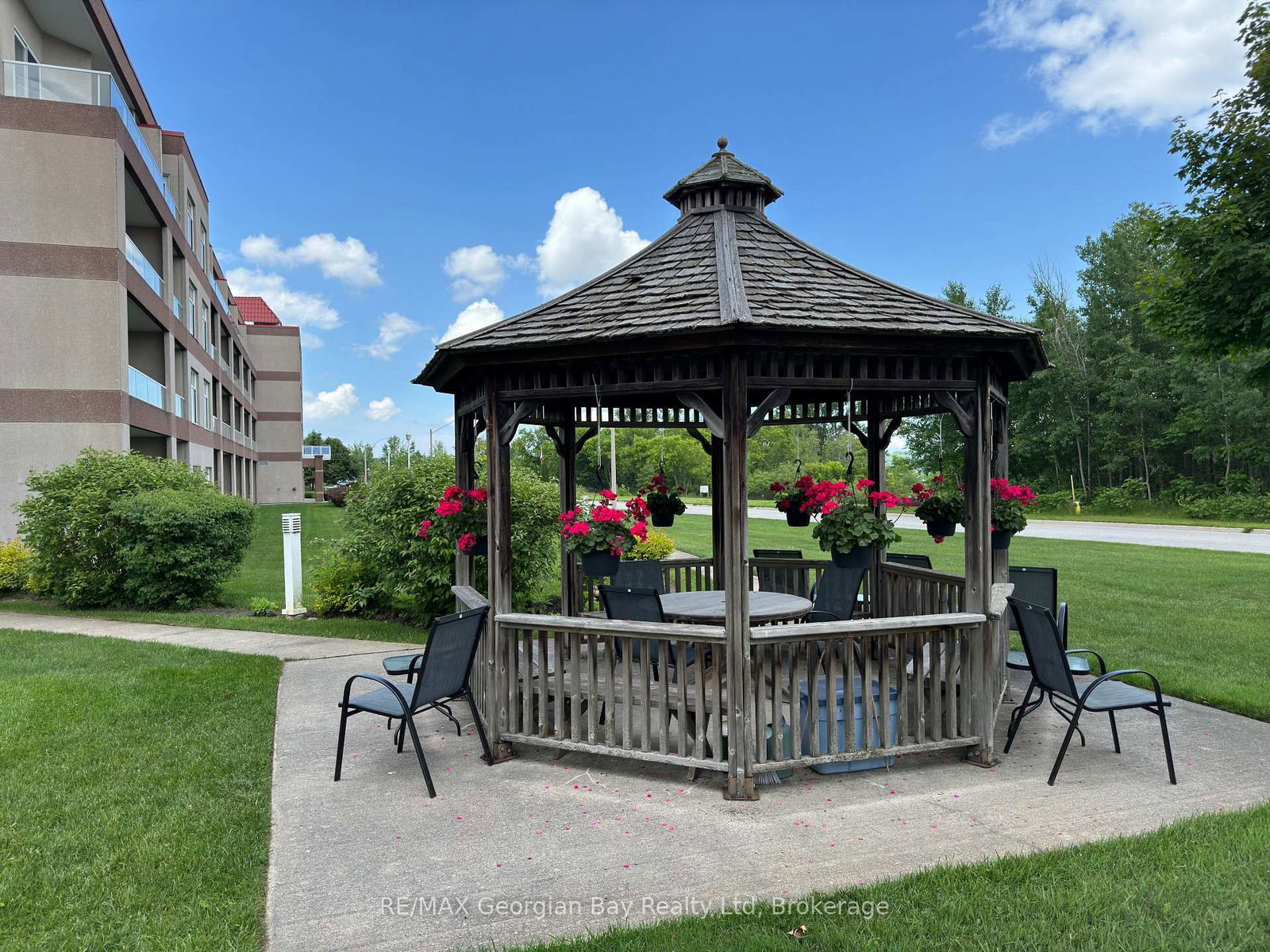 280 Aberdeen Boulevard • #415 • Midland, ON photo 11