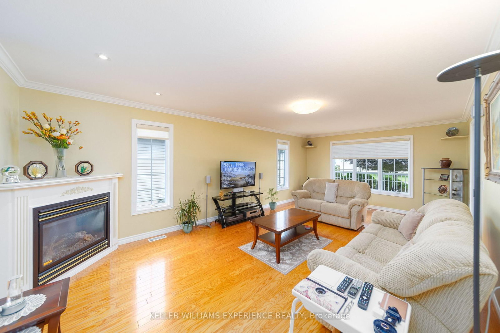 6 Virginia Avenue • Wasaga Beach, ON photo 10