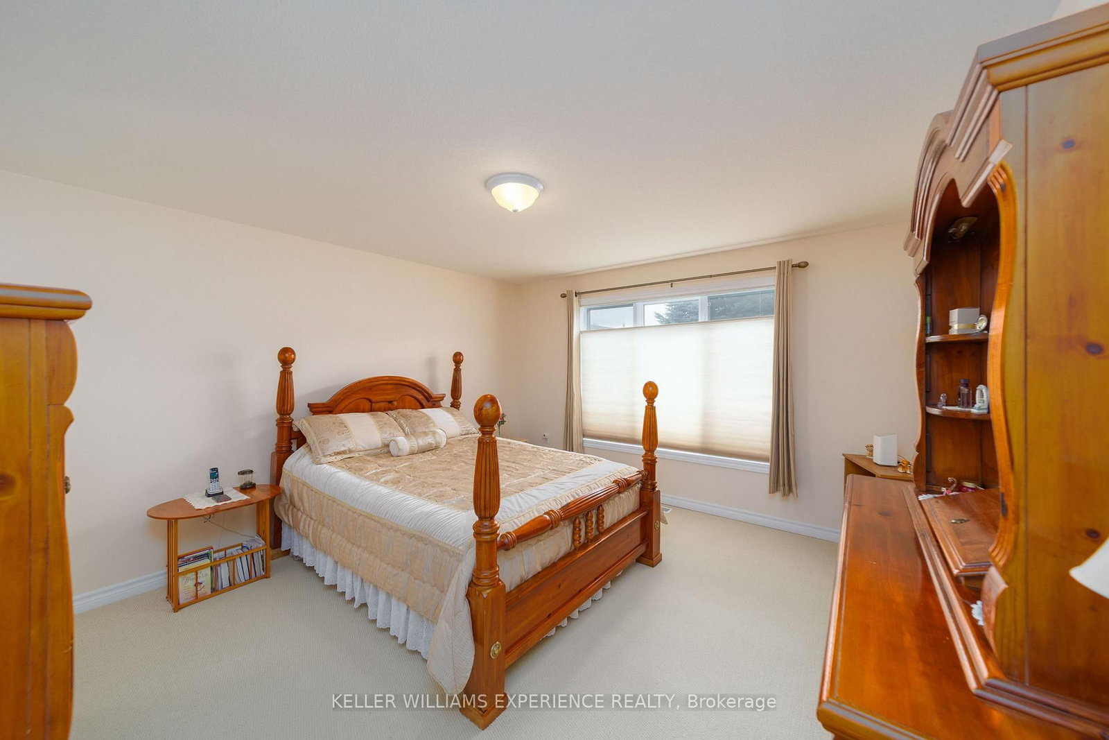 6 Virginia Avenue • Wasaga Beach, ON photo 13