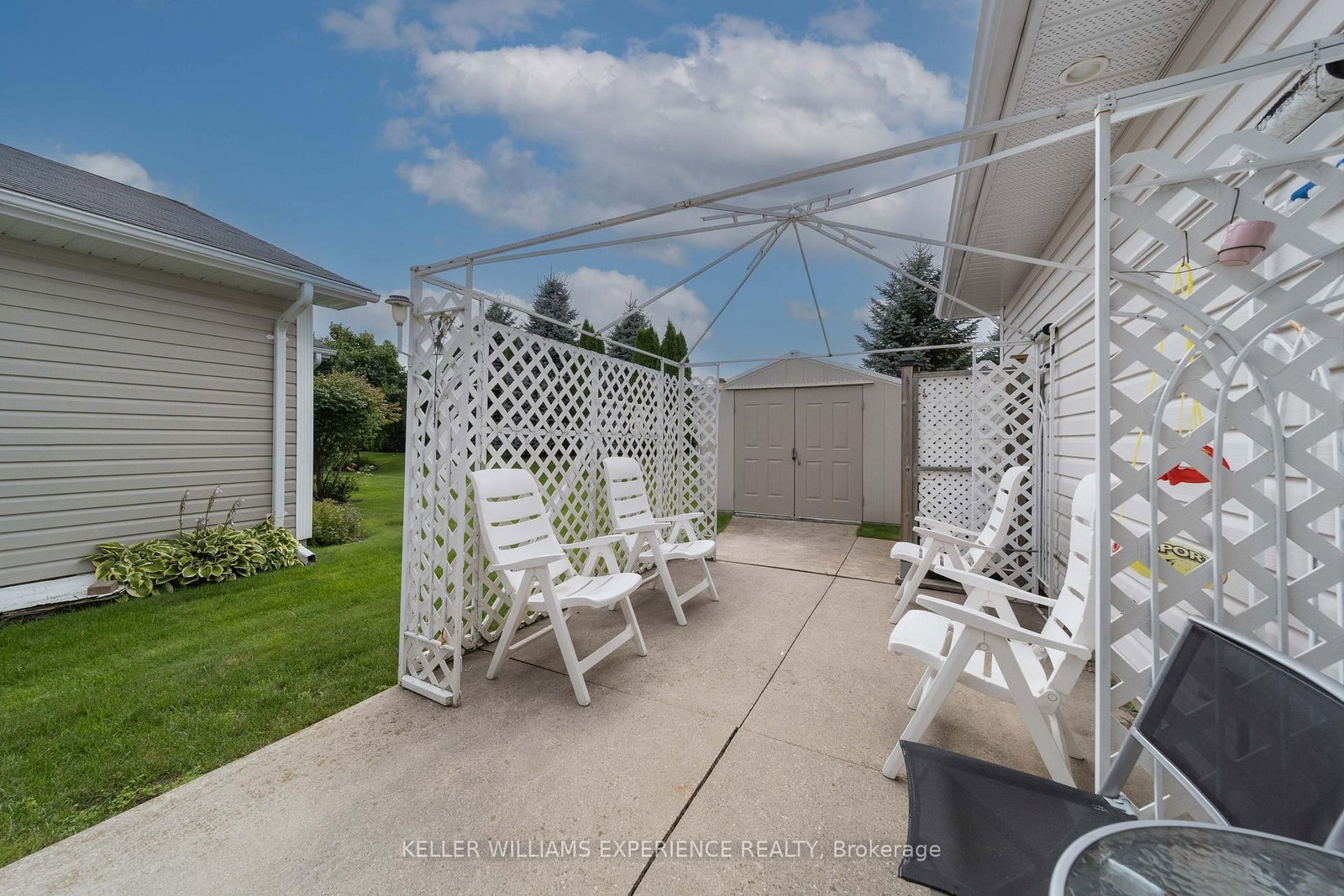 6 Virginia Avenue • Wasaga Beach, ON photo 18