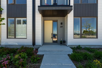 89 Lightfoot Drive • Orillia, ON photo 4