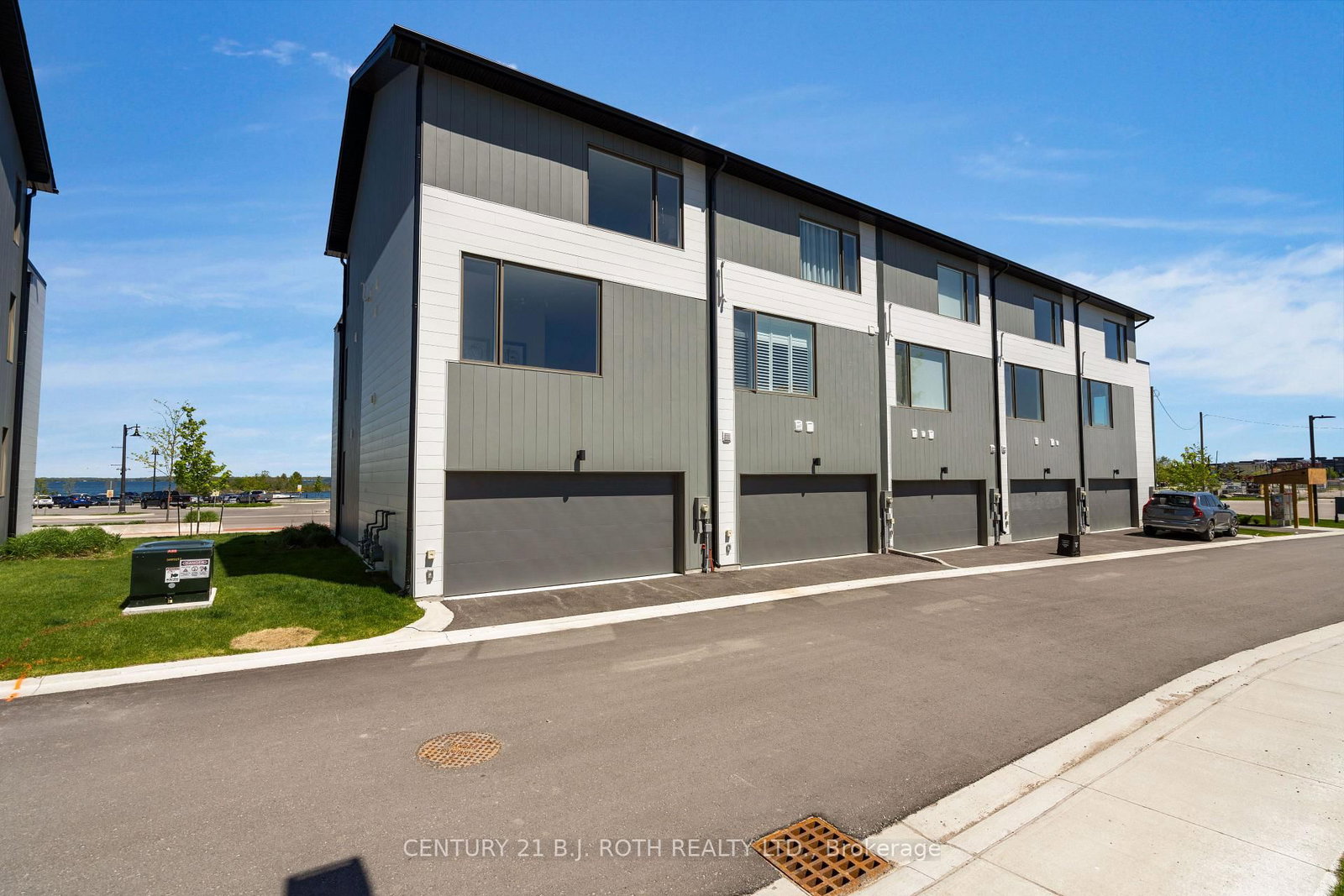 89 Lightfoot Drive • Orillia, ON photo 41