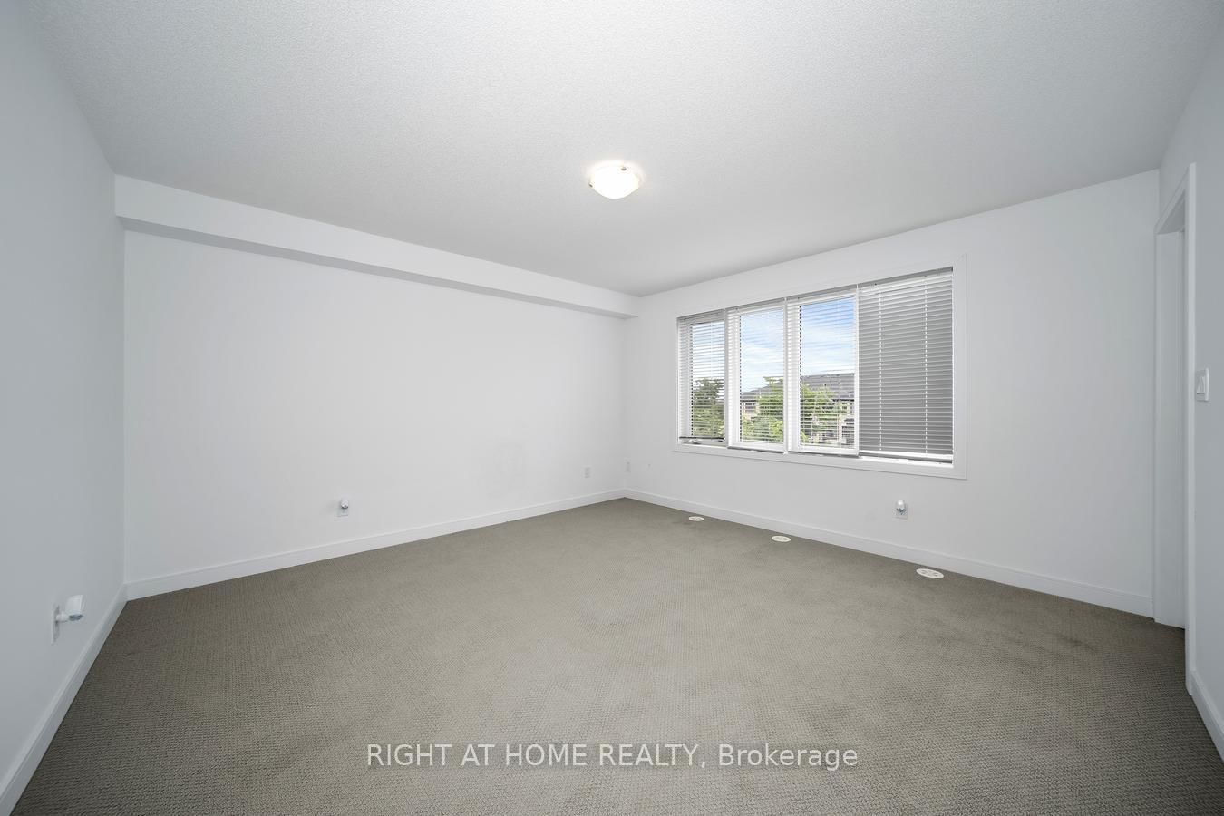 6 Blue Forest Crescent • Barrie, ON photo 24