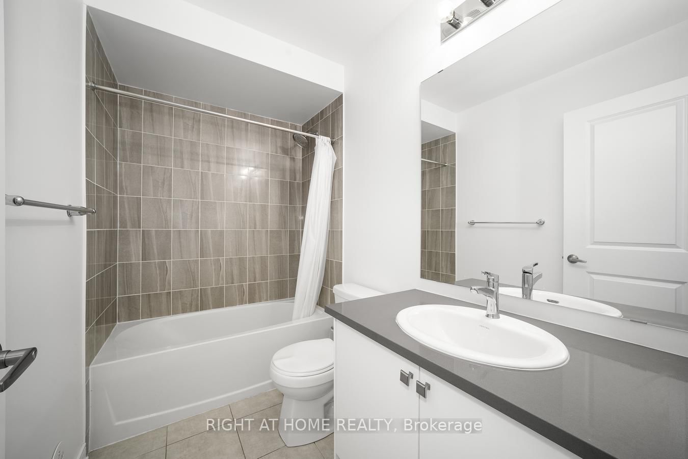 6 Blue Forest Crescent • Barrie, ON photo 33