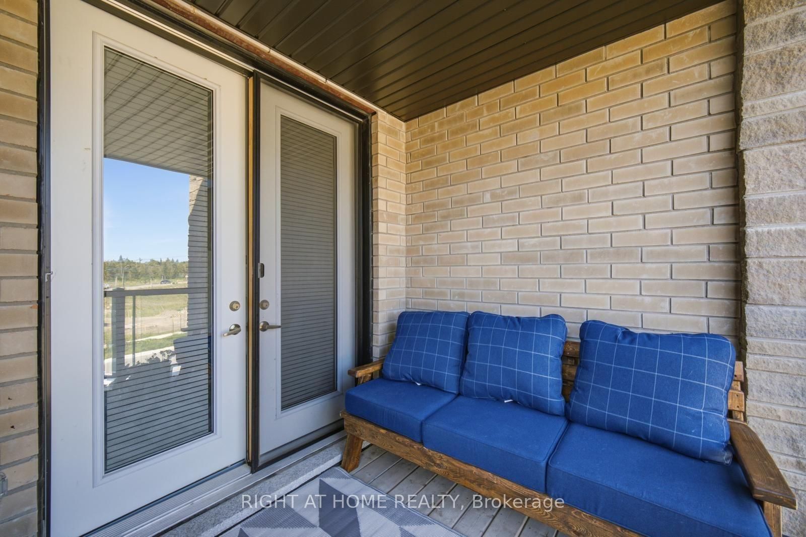 6 Blue Forest Crescent • Barrie, ON photo 37