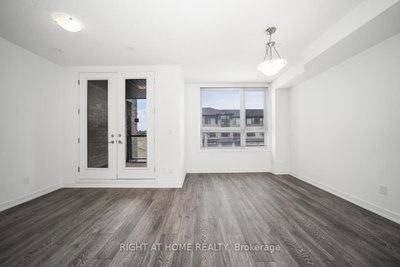 6 Blue Forest Crescent • Barrie, ON photo 9