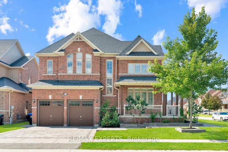 22 Travers Gate