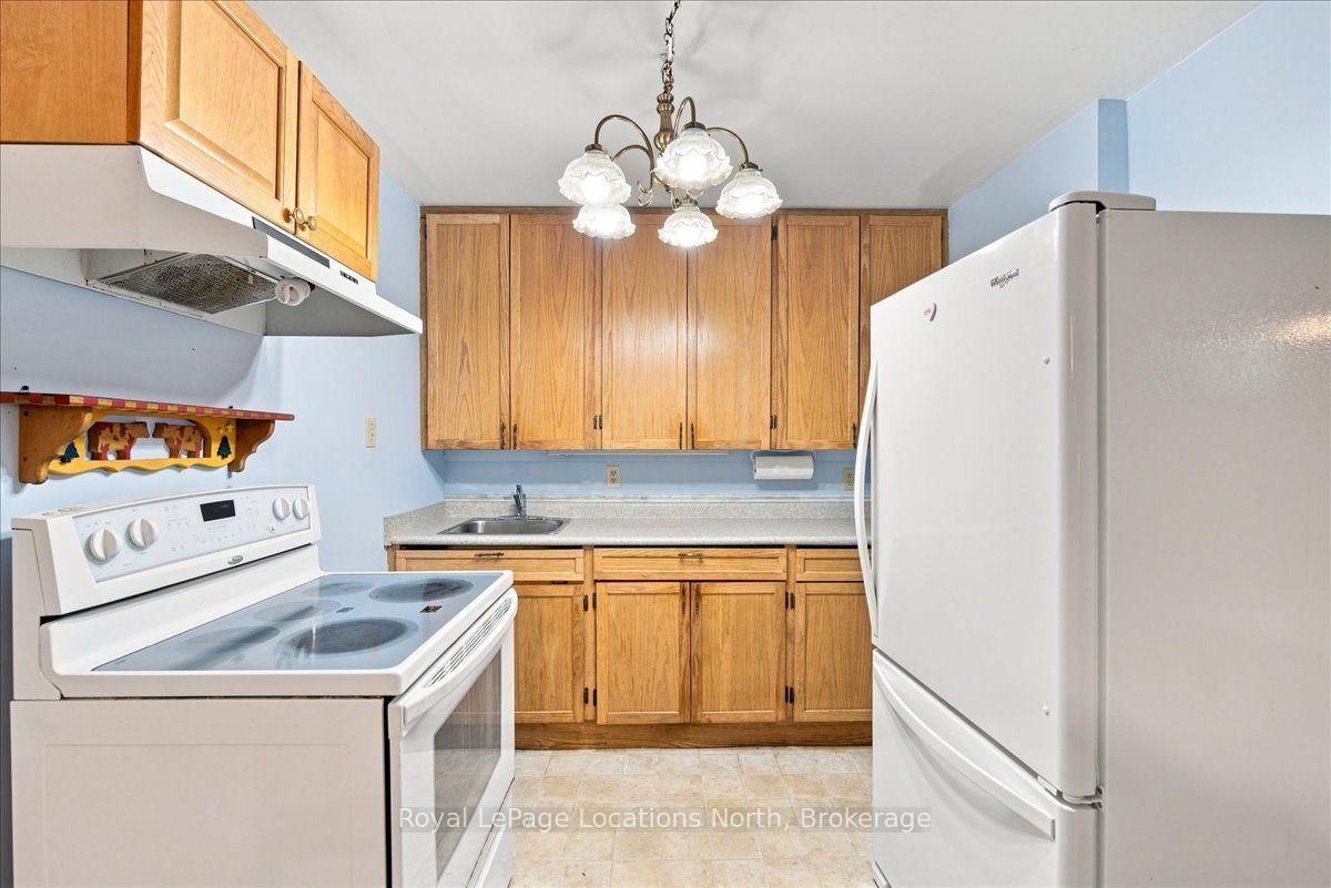 6 Royal Beech Drive • Wasaga Beach, ON photo 22