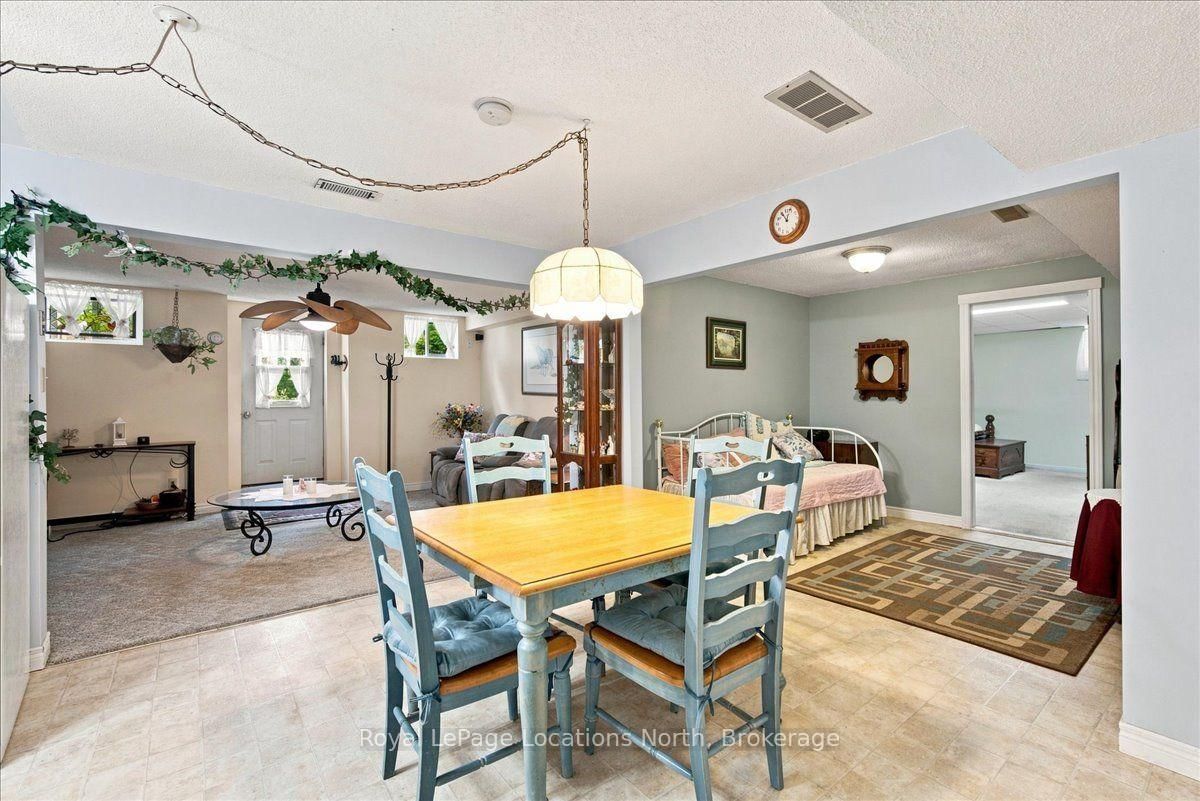 6 Royal Beech Drive • Wasaga Beach, ON photo 23