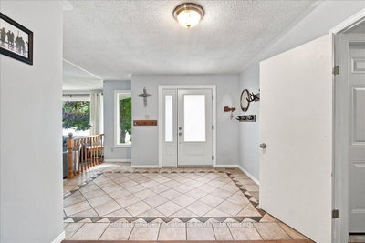 6 Royal Beech Drive • Wasaga Beach, ON photo 3