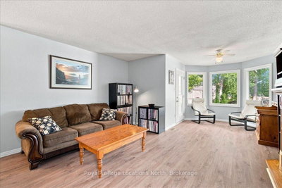 6 Royal Beech Drive • Wasaga Beach, ON photo 9
