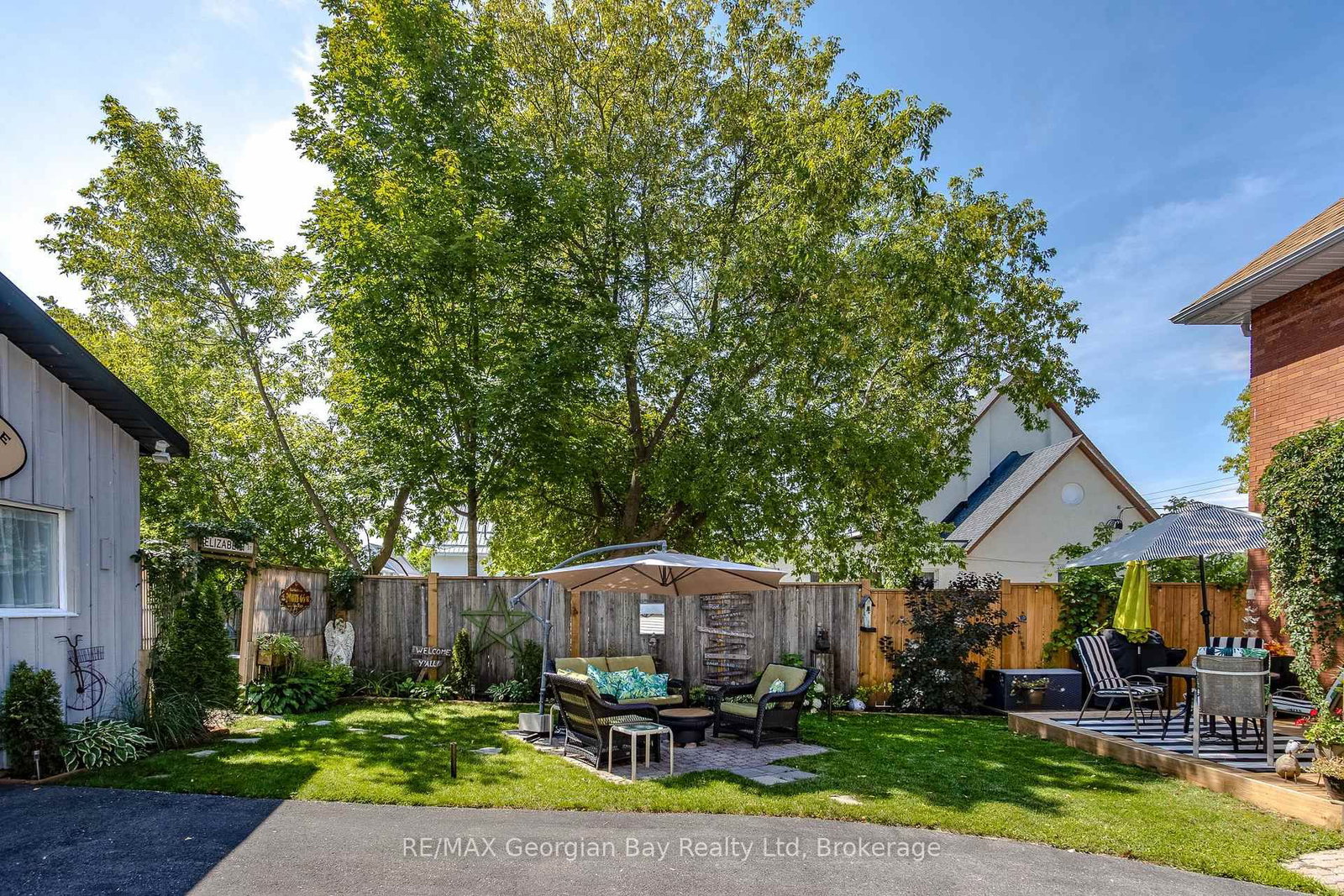 449 Elizabeth Street • Midland, ON photo 5