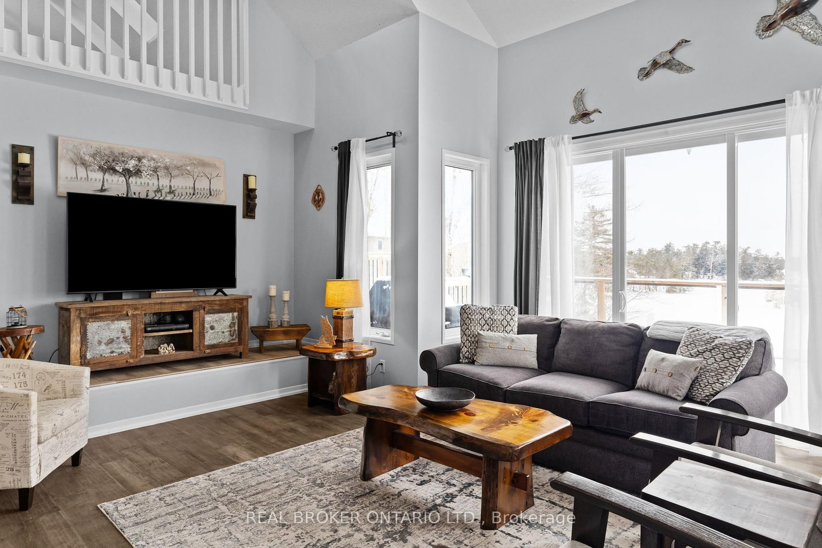 2043 Beman Point Lane • Severn, ON photo 4