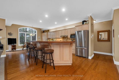 16 Chestnut Lane • Oro-Medonte, ON photo 8